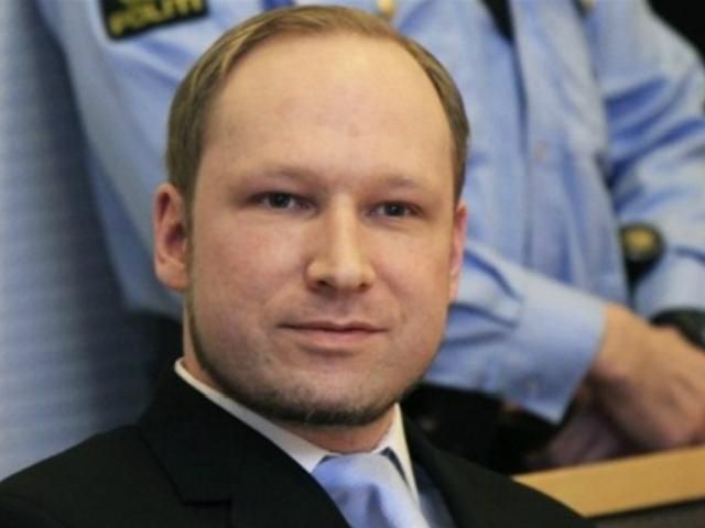 Мать Брейвика заявила о недостоверности показаний ее сына Мать Брейвика заявила о недостоверности показаний ее сына