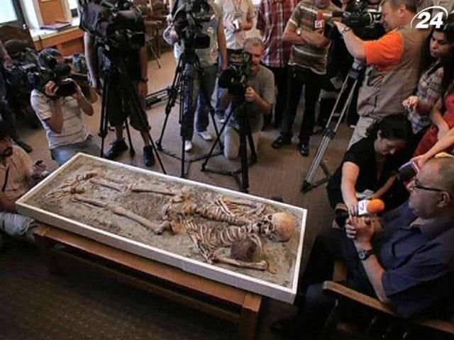У музеї в Софії виставлять скелет "вампіра"