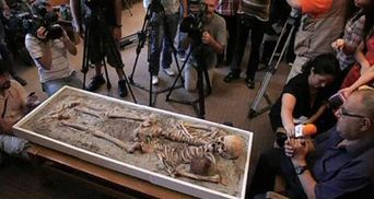 В музее в Софии выставят скелет "вампира"