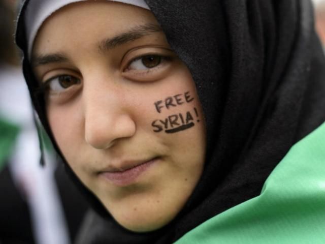 В Сирии новые столкновения: за один день погибли 70 человек В Сирии новые столкновения: за один день погибли 70 человек