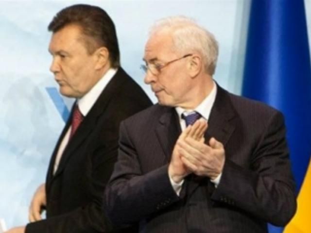 Янукович и Азаров посетят матч "Украина-Франция" Янукович и Азаров посетят матч "Украина-Франция"