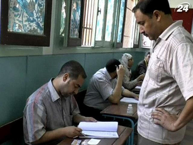 У Єгипті розпочався другий тур президентських виборів У Єгипті розпочався другий тур президентських виборів