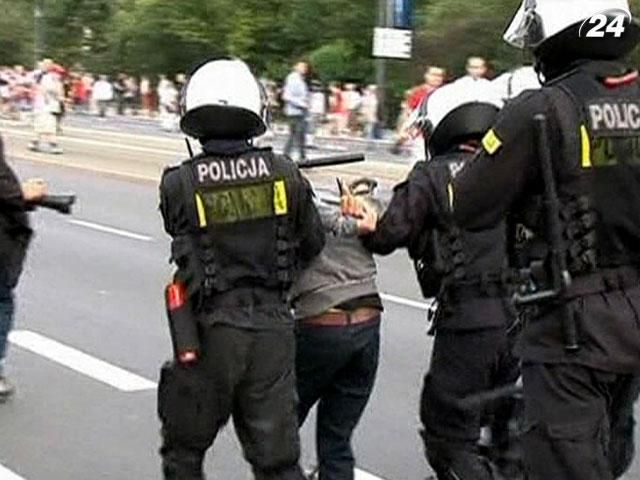 Поліція затримала ймовірного організатора сутичок фанів у Польщі