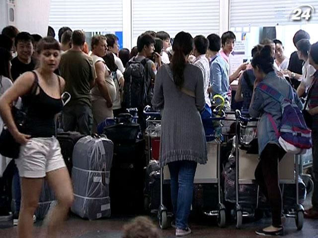 Итоги недели: Со стартом ЕВРО задерживались и отменялись рейсы "АэроСвита"