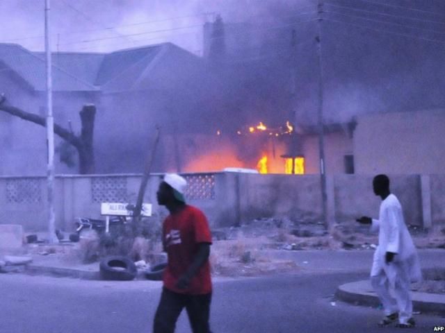 В Нигерии взорвали пять церквей: погиб 21 человек В Нигерии взорвали пять церквей: погиб 21 человек