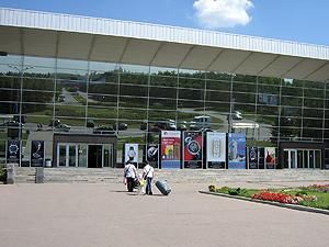 Уряд дав на розвиток аеропорту у Донецьку ще понад півмільярда гривень Уряд дав на розвиток аеропорту у Донецьку ще понад півмільярда гривень