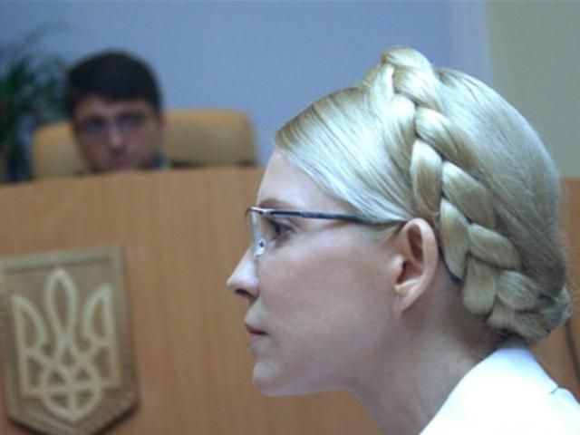 Тимошенко хоче подати в суд на Януковича за його висловлювання Тимошенко хоче подати в суд на Януковича за його висловлювання