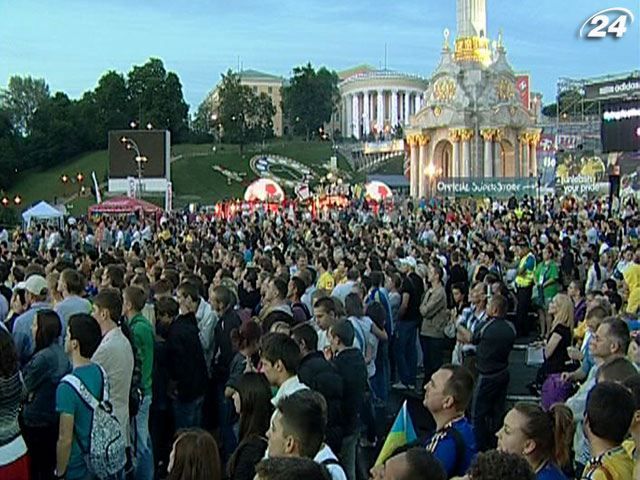 Фан-зона в Киеве станет больше на время полуфиналов и финала ЕВРО-2012