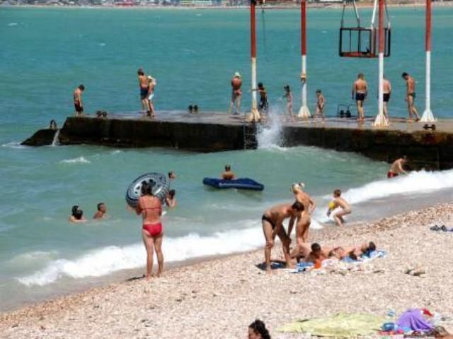 Цього року Крим відвідало вже понад мільйон туристів Цього року Крим відвідало вже понад мільйон туристів