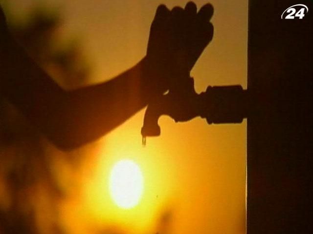 Від нестачі води потерпає приблизно третина населення планети Від нестачі води потерпає приблизно третина населення планети