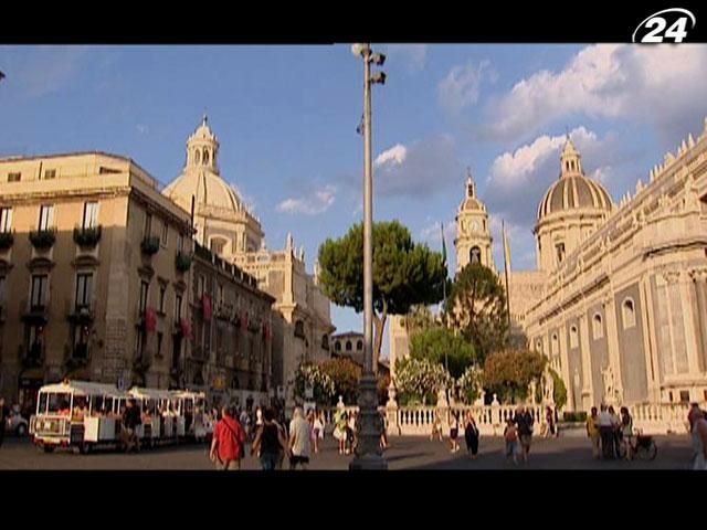 Катанія - друге за величиною місто італійського острова Сицилія