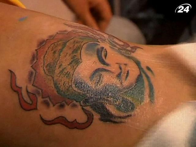 У Мумбаї відбувся фестиваль татуювання У Мумбаї відбувся фестиваль татуювання