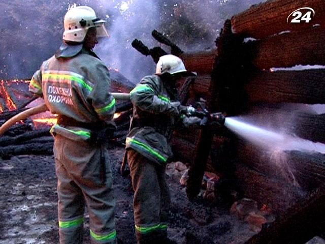 В музее архитектуры и быта сгорел памятник XIX века В музее архитектуры и быта сгорел памятник XIX века