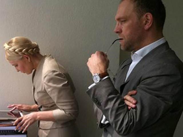 Власенко: Тимошенко может принять помилование от Януковича Власенко: Тимошенко может принять помилование от Януковича