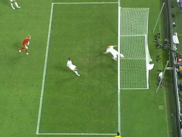 Ужгородські депутати звернуться до УЄФА з протестом щодо суддівства матчу Україна-Англія Ужгородські депутати звернуться до УЄФА з протестом щодо суддівства матчу Україна-Англія