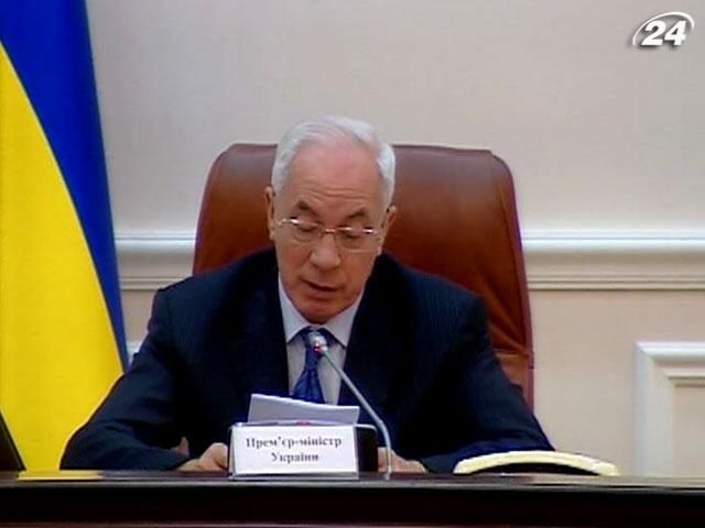 Азаров: Приріст у будівництві у 2012 р. становить 100,7% Азаров: Приріст у будівництві у 2012 р. становить 100,7%