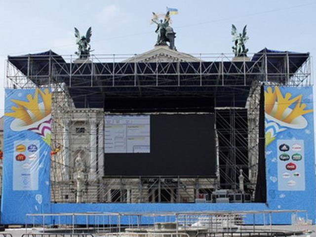 Львів заробив на ЄВРО-2012 близько 160 мільйонів Львів заробив на ЄВРО-2012 близько 160 мільйонів