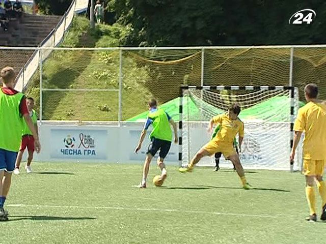 Вперше пройшов чемпіонат для безпритульних дітей Вперше пройшов чемпіонат для безпритульних дітей