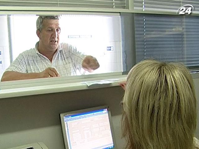 Столична ДАІ спростила реєстрацію водіям з регіонів Столична ДАІ спростила реєстрацію водіям з регіонів