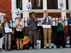 У Лондоні відбувається акція на підтримку Ассанджа