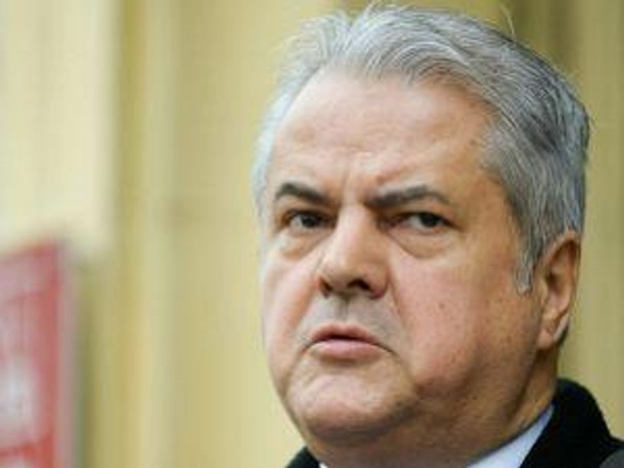 Екс-прем'єр Румунії намагався звести рахунки з життям Екс-прем'єр Румунії намагався звести рахунки з життям