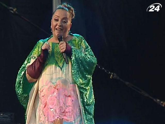 Джазовая певица Нино Катамадзе выступила в фан-зоне ЕВРО-2012