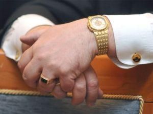 Депутати відклали законопроект про податок на розкіш Депутати відклали законопроект про податок на розкіш