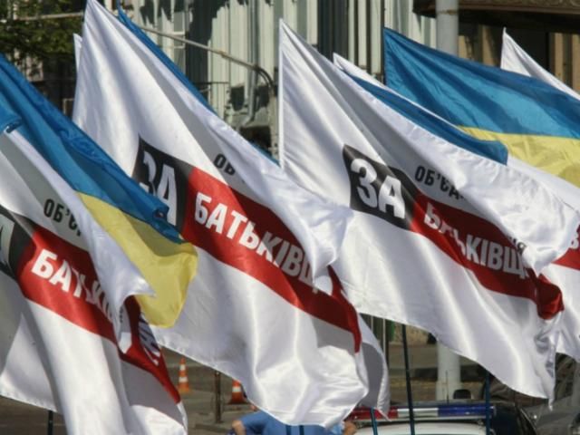 Опозиція обіцяє від сьогодні голосувати персонально Опозиція обіцяє від сьогодні голосувати персонально