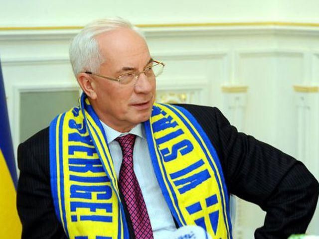 Азаров: Несправедливість суддів завадила нашій команді вийти у чвертьфінал Азаров: Несправедливість суддів завадила нашій команді вийти у чвертьфінал