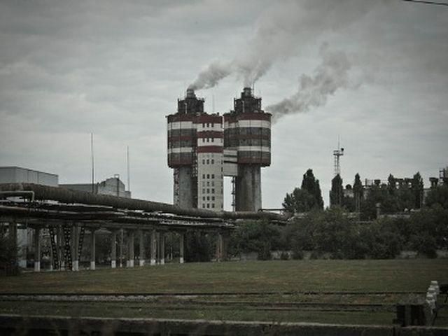 Молния попала в завод Фирташа Молния попала в завод Фирташа