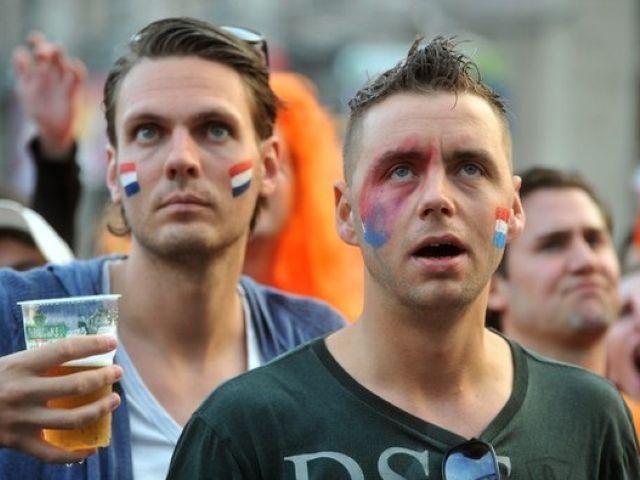 Болельщики в Киеве выпили уже более 250 тысяч литров пива Болельщики в Киеве выпили уже более 250 тысяч литров пива