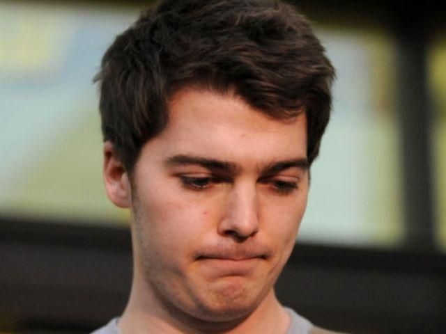 Основатель Википедии стал на защиту британского пирата Основатель Википедии стал на защиту британского пирата