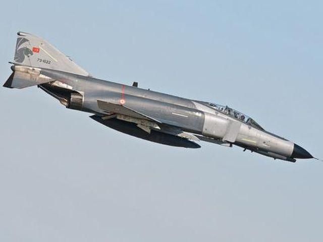 Турция пригрозила Сирии перекрыть электричество Турция пригрозила Сирии перекрыть электричество