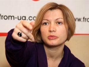 Геращенко вважає неправильним публікацію смс політиків