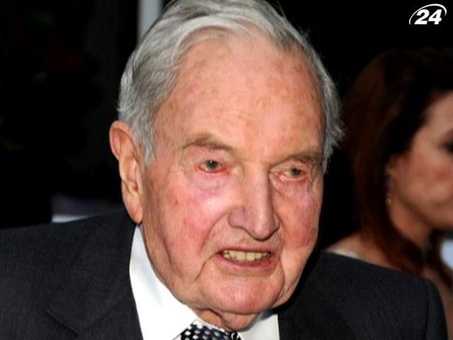 В Швейцарии в возрасте 101 года скончался старейший миллиардер Уолтер Хефнер