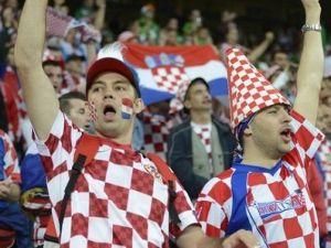 УЄФА покарала Іспанію і Росію за расизм УЄФА покарала Іспанію і Росію за расизм