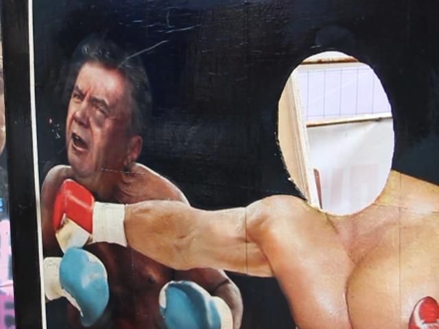 Прихильники Тимошенко не можуть потрапити у фан-зону Прихильники Тимошенко не можуть потрапити у фан-зону