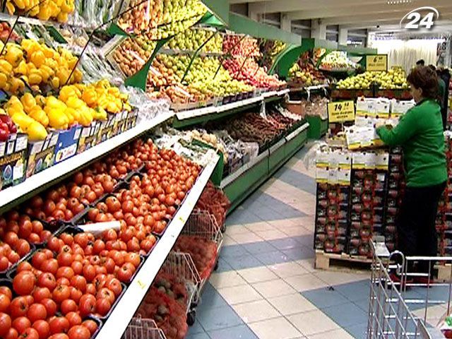 Україна на чверть скорочує імпорт овочів та фруктів