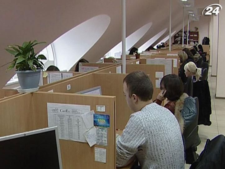 Колекторам пропонують встановити етичні норми діяльності Колекторам пропонують встановити етичні норми діяльності