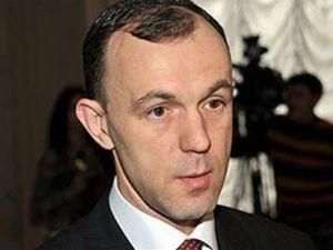 Депутаты БЮТ будут ночевать возле Украинского дома Депутаты БЮТ будут ночевать возле Украинского дома