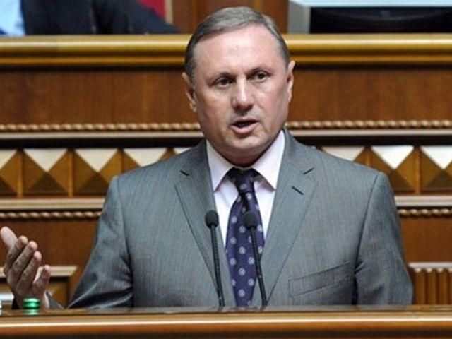 "Регионалы" не связывают языковой законопроект с визитом Путина "Регионалы" не связывают языковой законопроект с визитом Путина