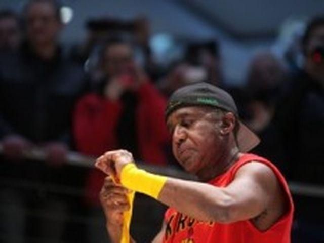 Тренер Кличко: Томпсон не доживет до шестого раунда Тренер Кличко: Томпсон не доживет до шестого раунда