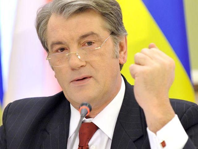 Ющенко радить опозиції визнати поразку і здати мандати