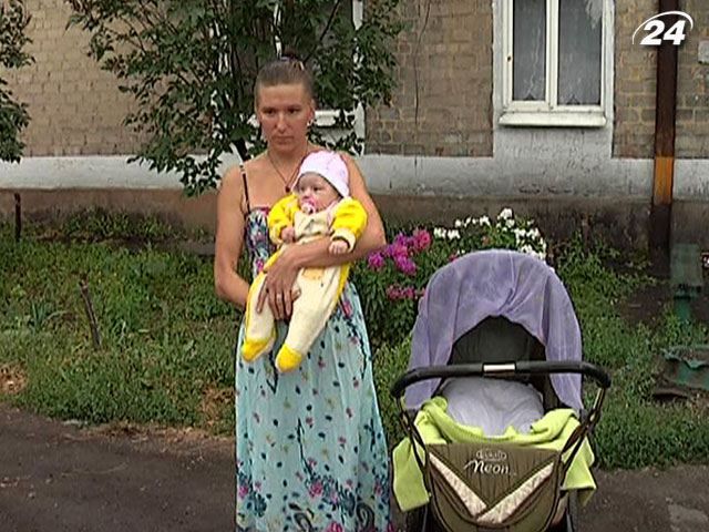 Тримісячну дівчинку продали за 3 тисячі доларів Тримісячну дівчинку продали за 3 тисячі доларів