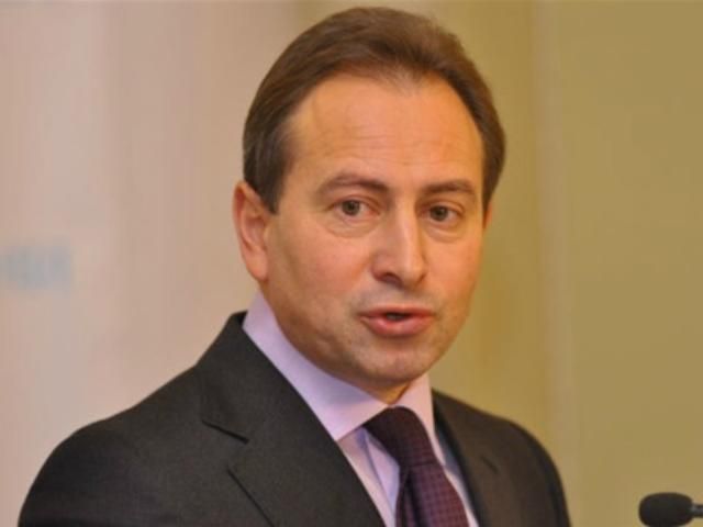 Опозиція кличе захисників мови завтра під Раду Опозиція кличе захисників мови завтра під Раду