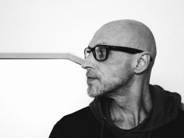 Іздрик про "мовний" закон: Янукович просто перелякався цього всього Іздрик про "мовний" закон: Янукович просто перелякався цього всього