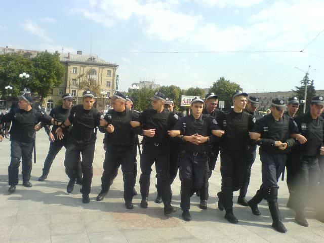 МВС пояснили, чому знесли наметове містечко у Черкасах МВС пояснили, чому знесли наметове містечко у Черкасах