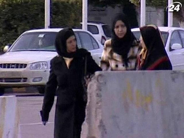 В Ливии проходят первые за 45 лет выборы в парламент В Ливии проходят первые за 45 лет выборы в парламент