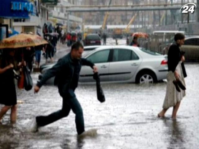 На Кубані внаслідок повеней загинуло більше 100 людей На Кубані внаслідок повеней загинуло більше 100 людей