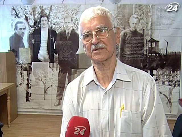 Сверстюк: Это очередная попытка русификации, начатой ещё советской властью Сверстюк: Это очередная попытка русификации, начатой ещё советской властью